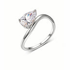 Drift Moissanite Solitaire Ring