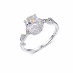Laurel Moissanite Ring