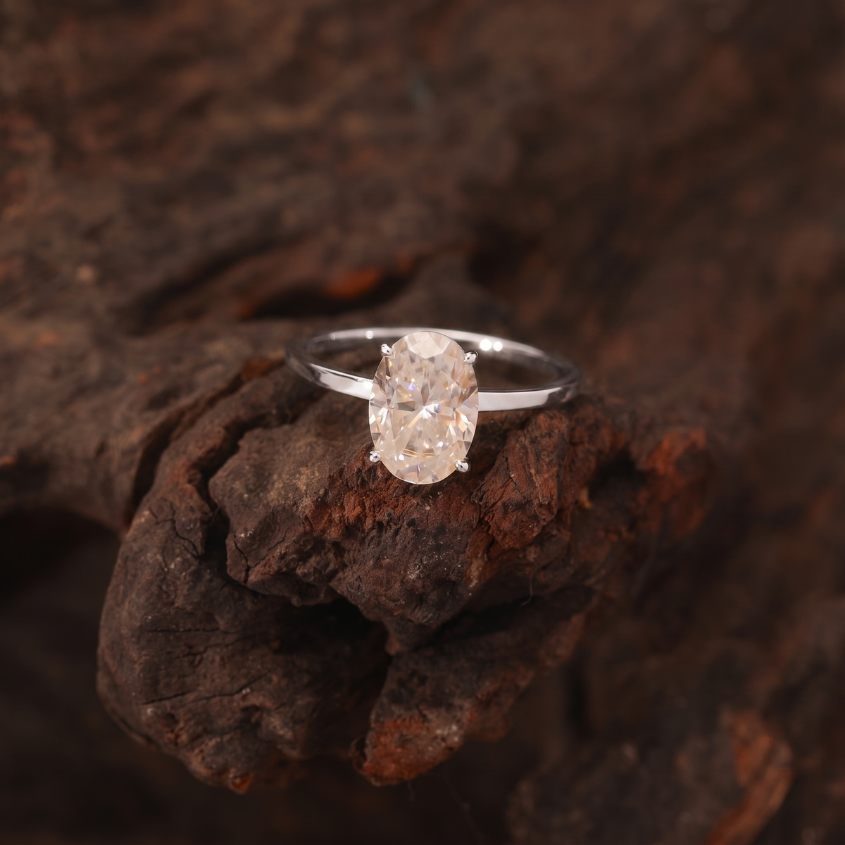 The Oval — Silver Solitaire Ring